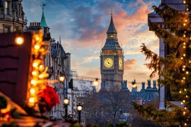 A Timeless Christmas in the Heart of London, Europe