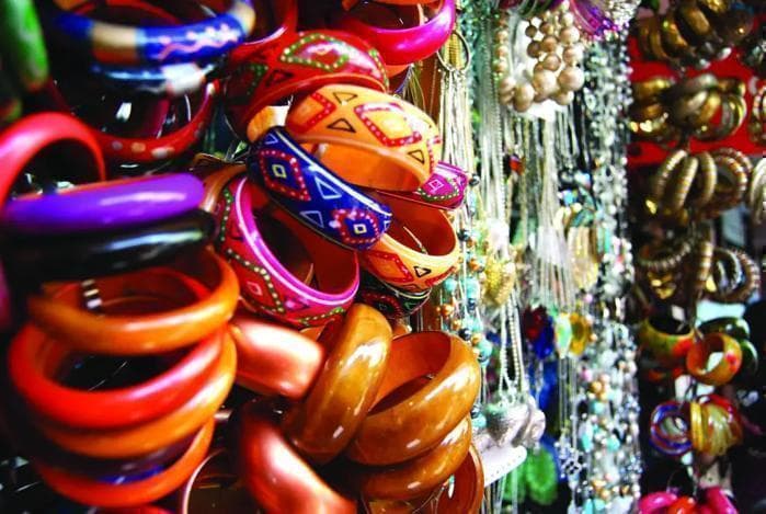 Shop the Best of Mumbai, India